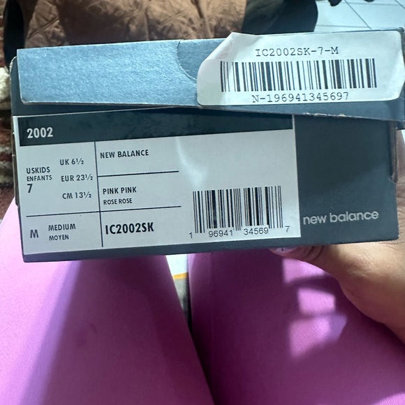 New balance 2002r toddler - Picture 6 of 6